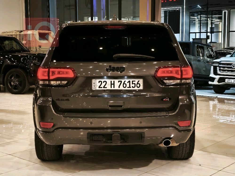 جيب جراند شيروكي